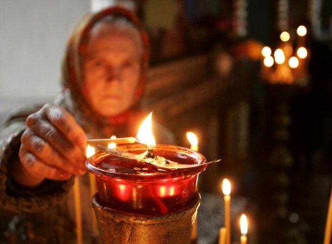 как делается порча в церкви