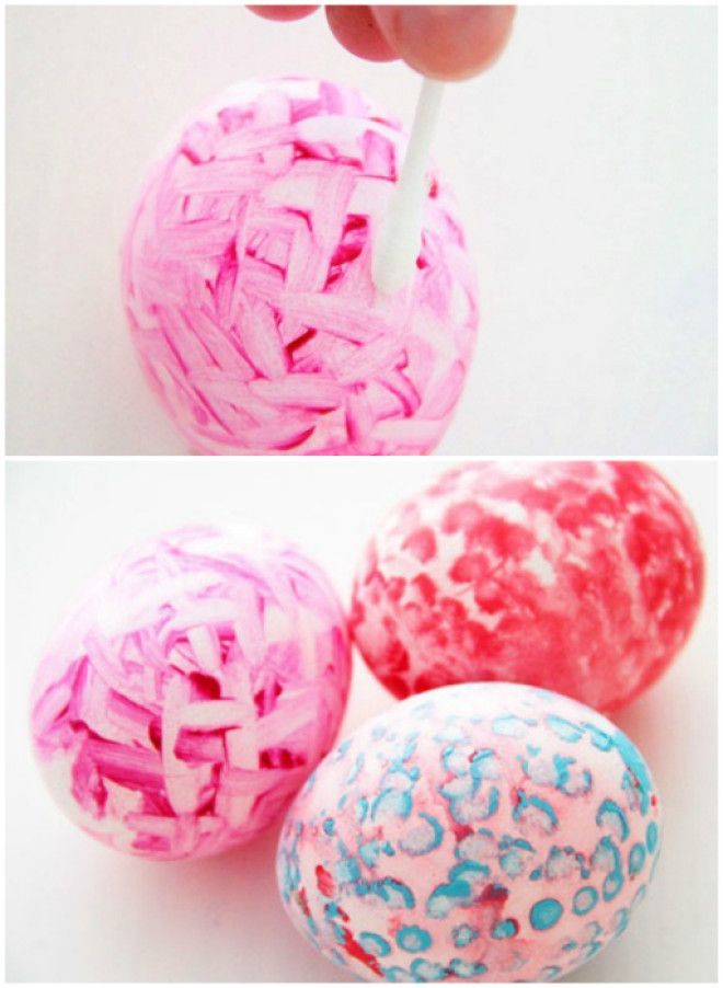 Яйца украшенные контрастным орнаментом