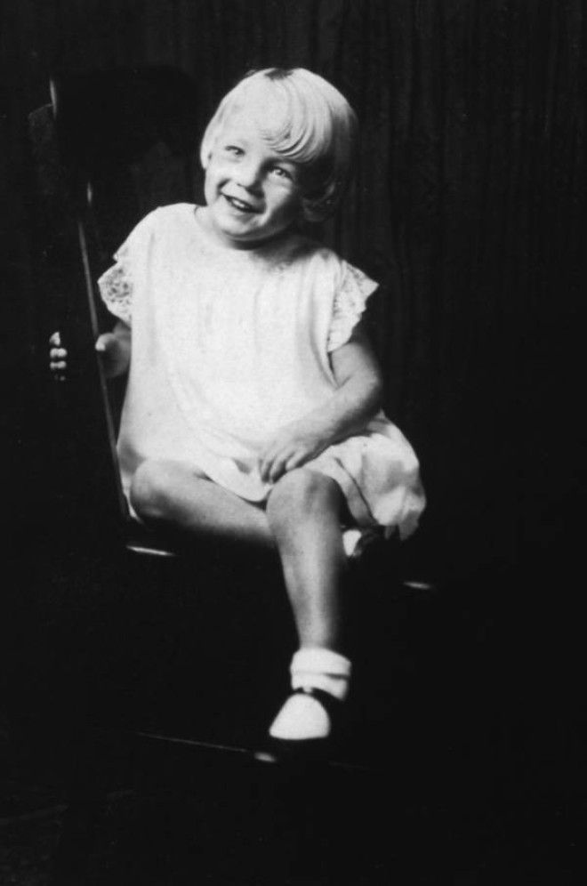 25 фото Нормы Джин Мортенсон До того как она стала Мэрилин Монро