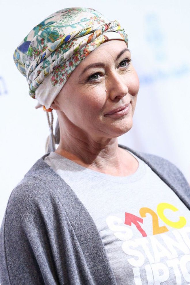 46летняя Шеннен Доэрти похвасталась отросшими после химиотерапии волосами