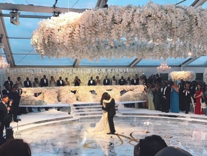 Специалисты составили рейтинг самых дорогих свадеб этого года