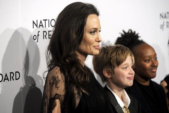 Ещё Одна Дочь Анджелины Джоли Начала Одеваться Как Мальчик