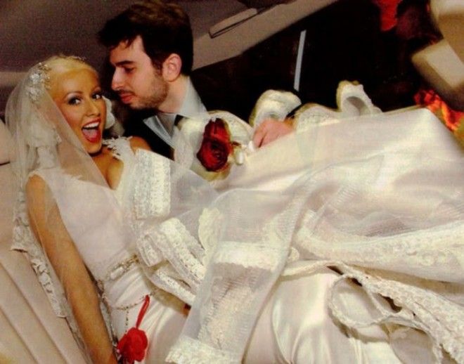 Этот неловкий момент самые странные и нелепые свадебные снимки звезд