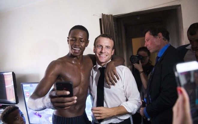 Куда смотрела Брижит Президент Франции на снимках с обнаженными мужчинами