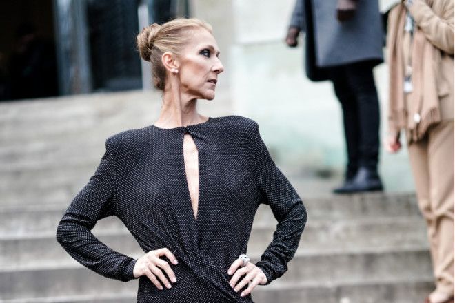 Селин Дион шокировала фанатов болезненным видом на парижской Неделе моды