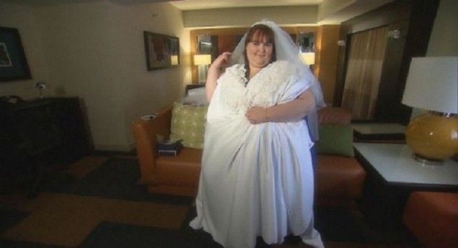 Самая толстая невеста в мире гордится своим свадебным платьем из 45 м ткани