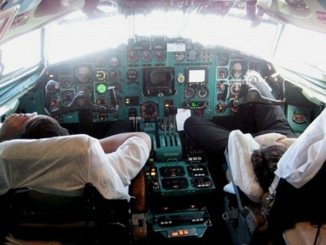 Пилоты ответили на вопросы пассажиров, которые те всегда стеснялись задать