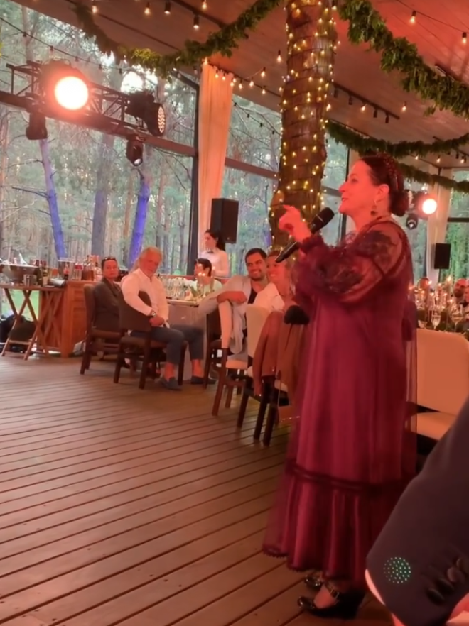Нина Матвиенко на свадьбе Потапа и Насти