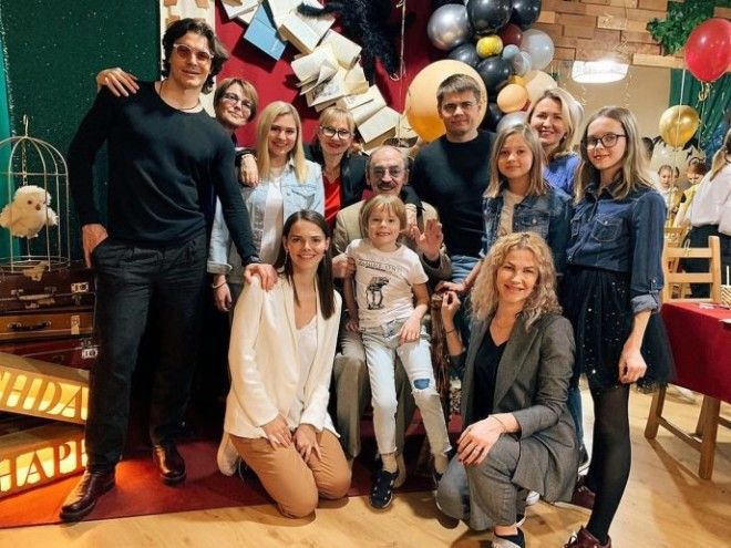 Знакомьтесь 20летняя внучка Боярского новая звезда Instagram