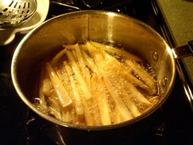 Некоторые жареные во фритюре продукты даже полезны например картофель и тыква Фото 4bpblogspotcom